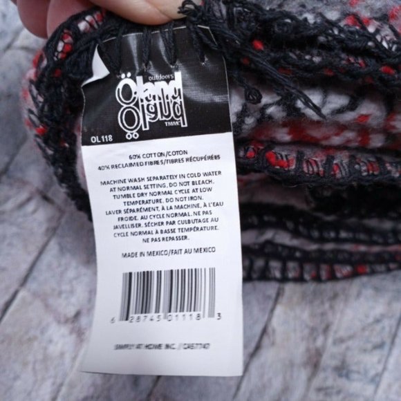 Oland Diamond Texture Blanket Red Gray Black White 78X44in Cotton Blend - Picture 7 of 7